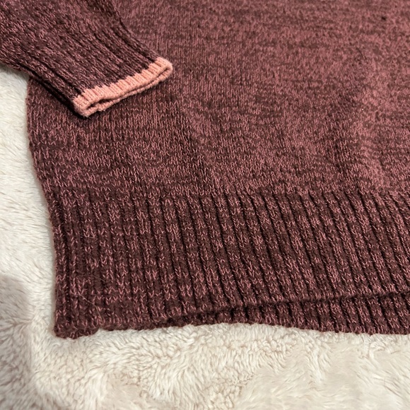 Knit sweater, BDG, size small - Picture 6 of 6